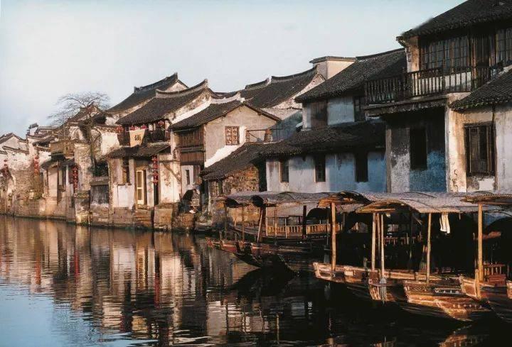人民银行:2023年住户消费贷款增速回升,经营性贷款保持较快增速
